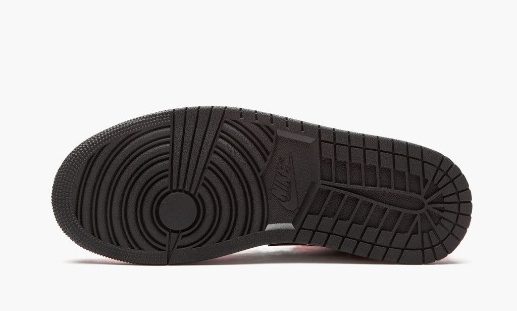 Air Jordan 1 Mid SE "Turf Orange" Sneakers