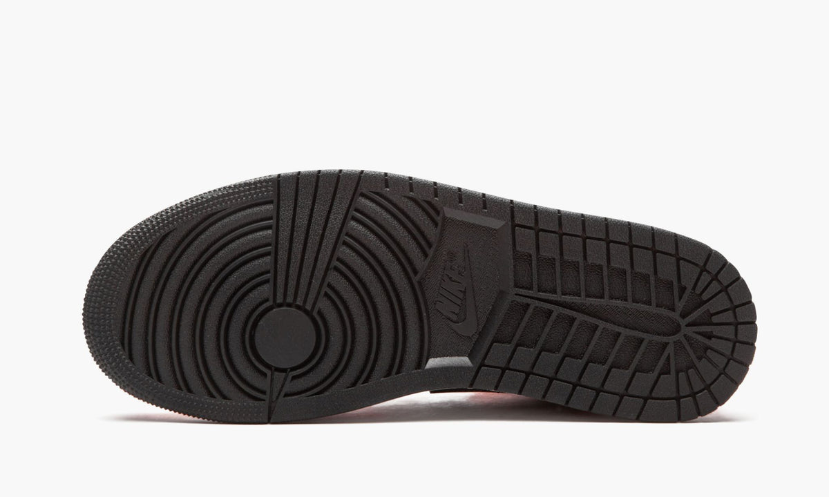 Air Jordan 1 Mid SE "Turf Orange" Sneakers