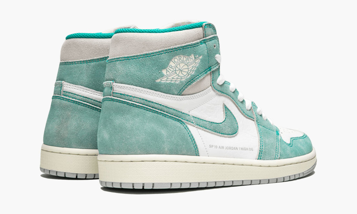 Air Jordan 1 Retro High OG Turbo Green Sneakers