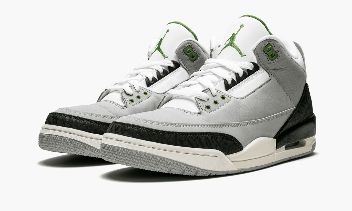 Air Jordan 3 Retro "Chlorophyll" Sneakers