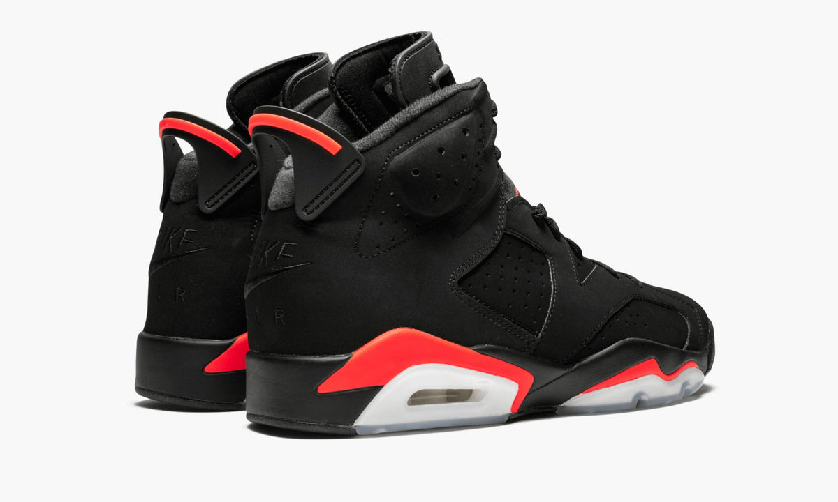 Air Jordan 6 Retro "Infrared - 2019 Release" Sneakers