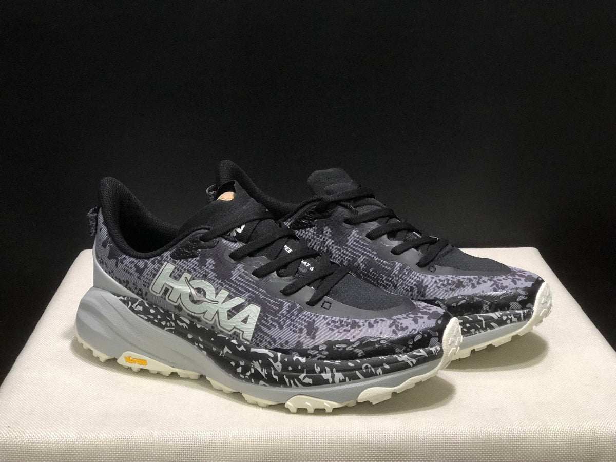HOKA ONE ONE Speedgoat 6 Trail Running Shoes